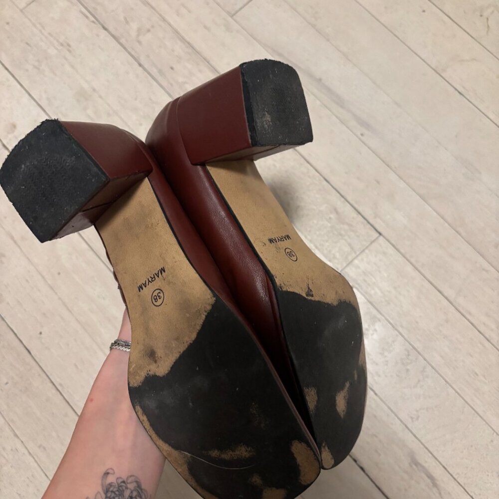 Shop Peche Avah Boots Burgundy - Picture 3 of 3